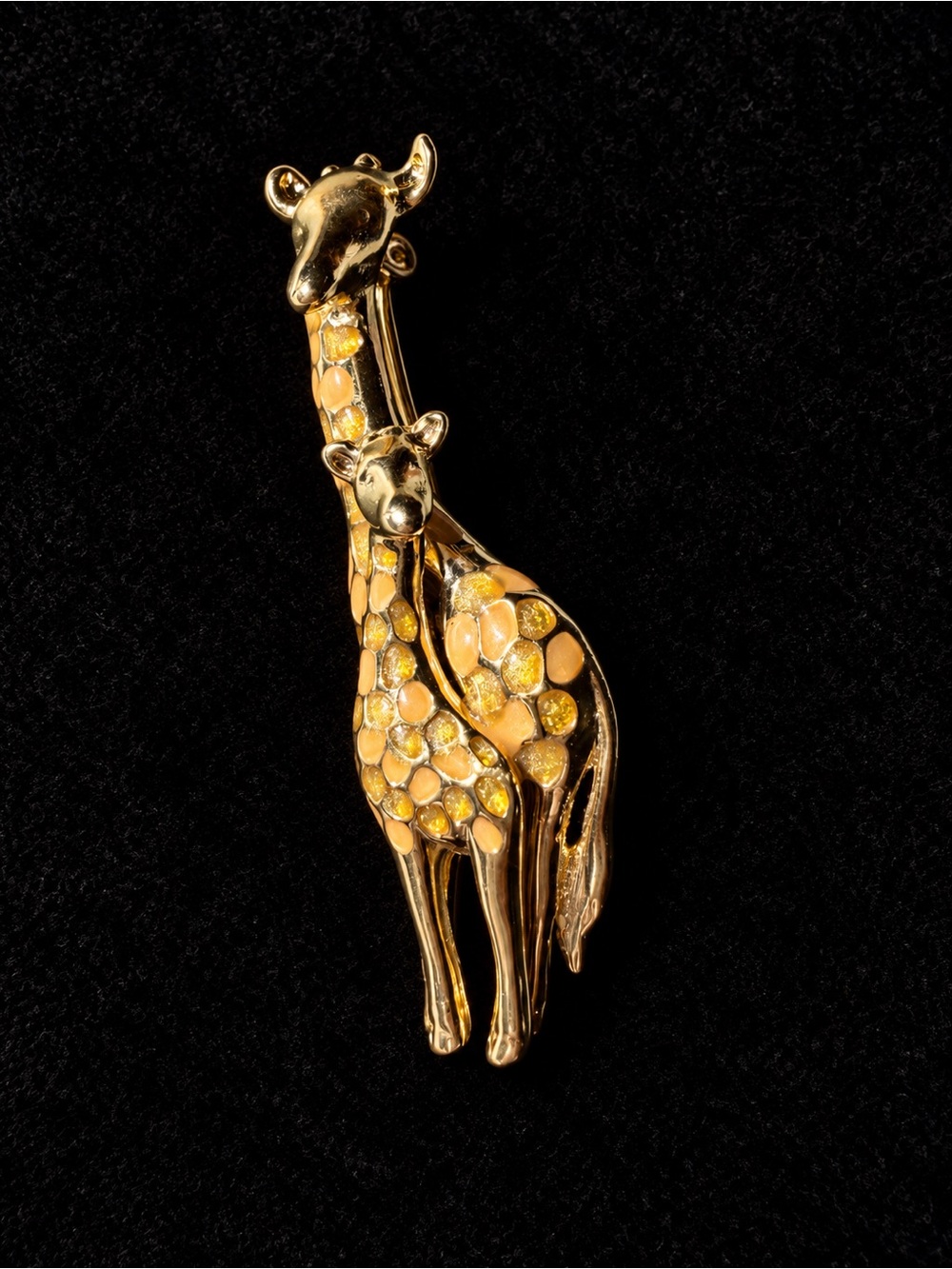 Gold and Yellow Mama and Baby Giraffe Brooch